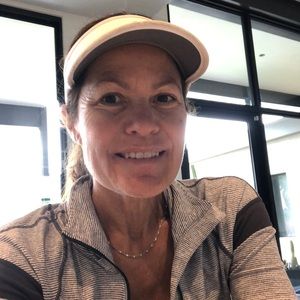 Meet your Posher, Caroline